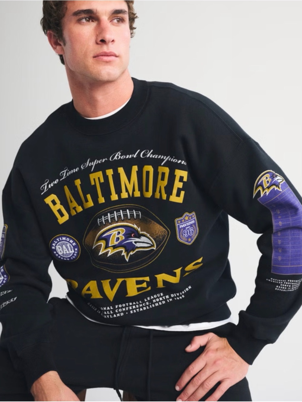 Abercrombie & Fitch Black Baltimore Ravens Graphic Crewneck